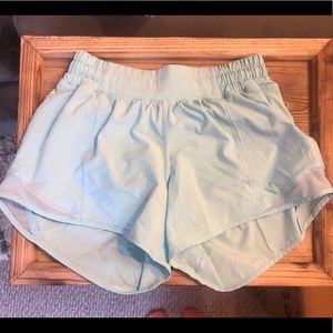 Lululemon Hotty Hot shorts